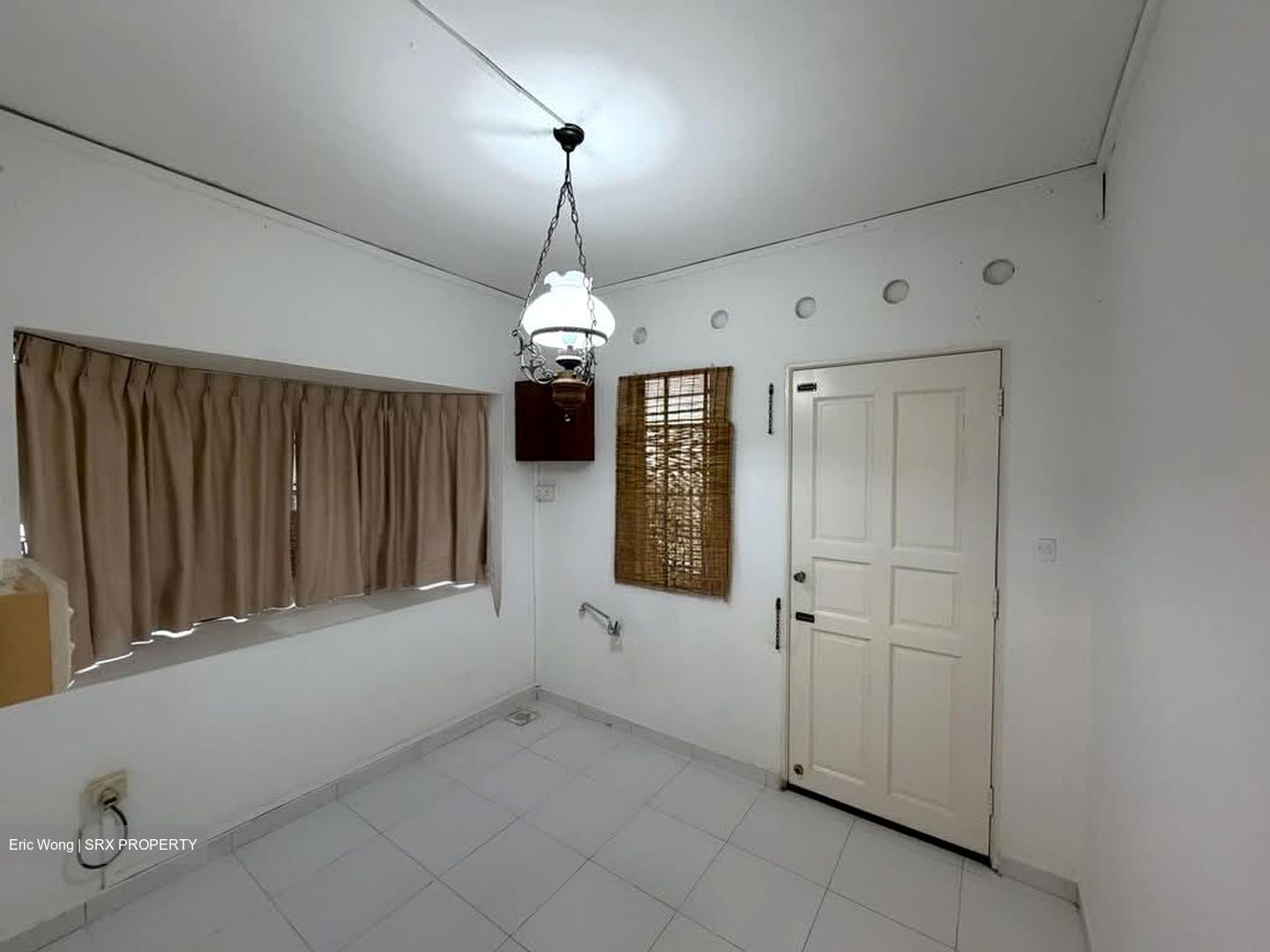Sembawang Hills Estate (D20), Terrace #579071251